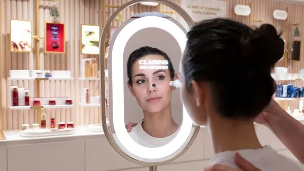 AI Skin Observer by Clarins
