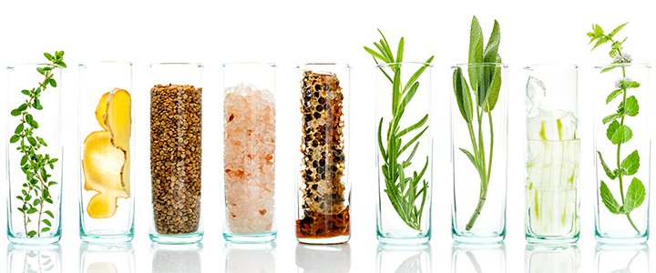 5 hoạt chất skincare Hàn Quốc nổi bật: ginseng, mugwort, snail mucin, cica và PDRN