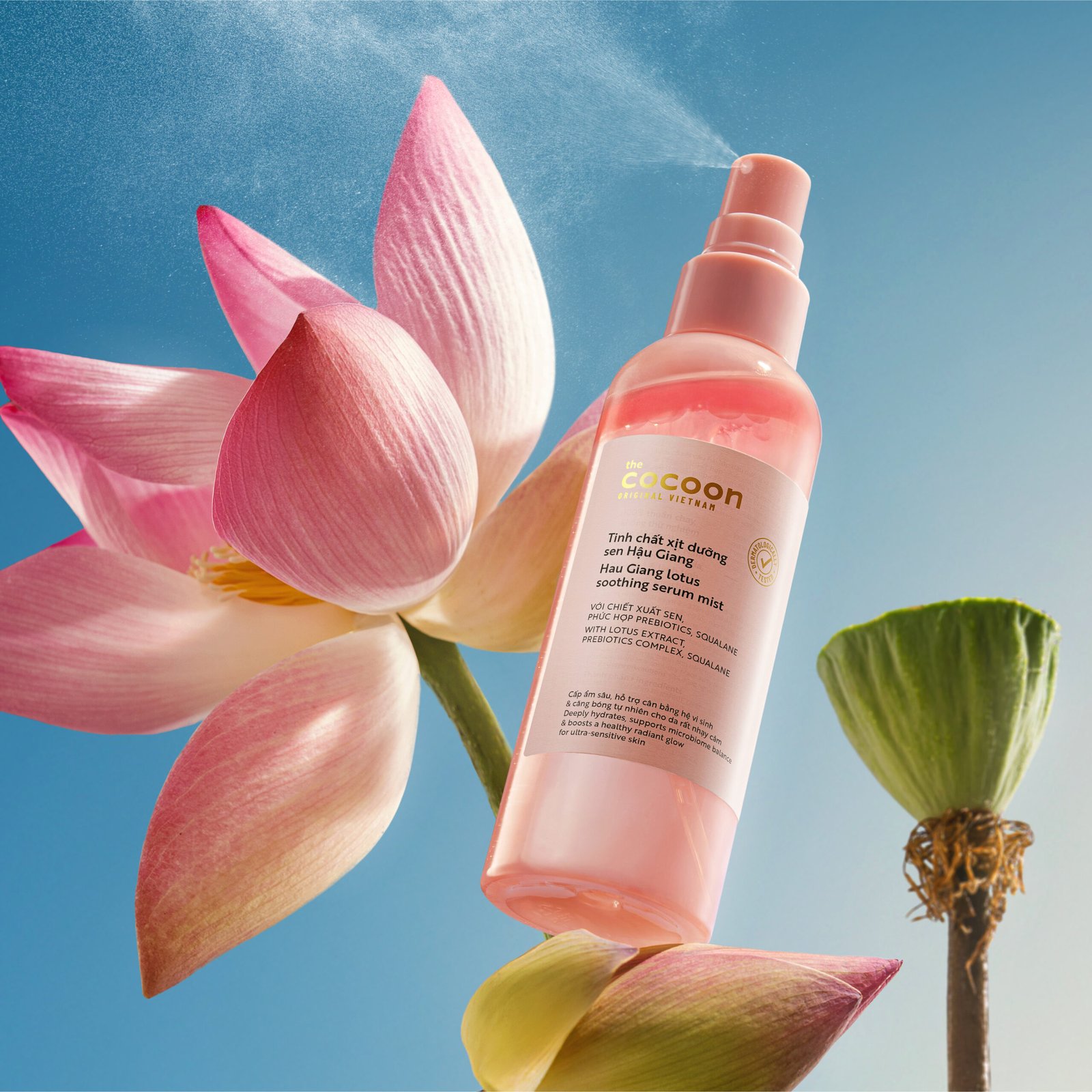 Cocoon - Tinh chất xịt dưỡng Sen Hậu Giang